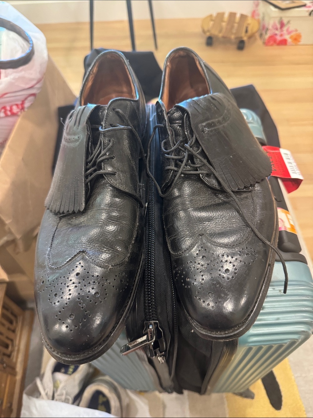 Allen Edmonds Black Leather Wingtip Oxfords with Kiltie Fringe